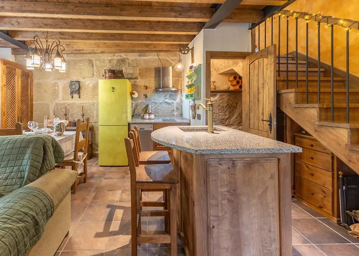 Molino Navarenas 컨트리하우스 *